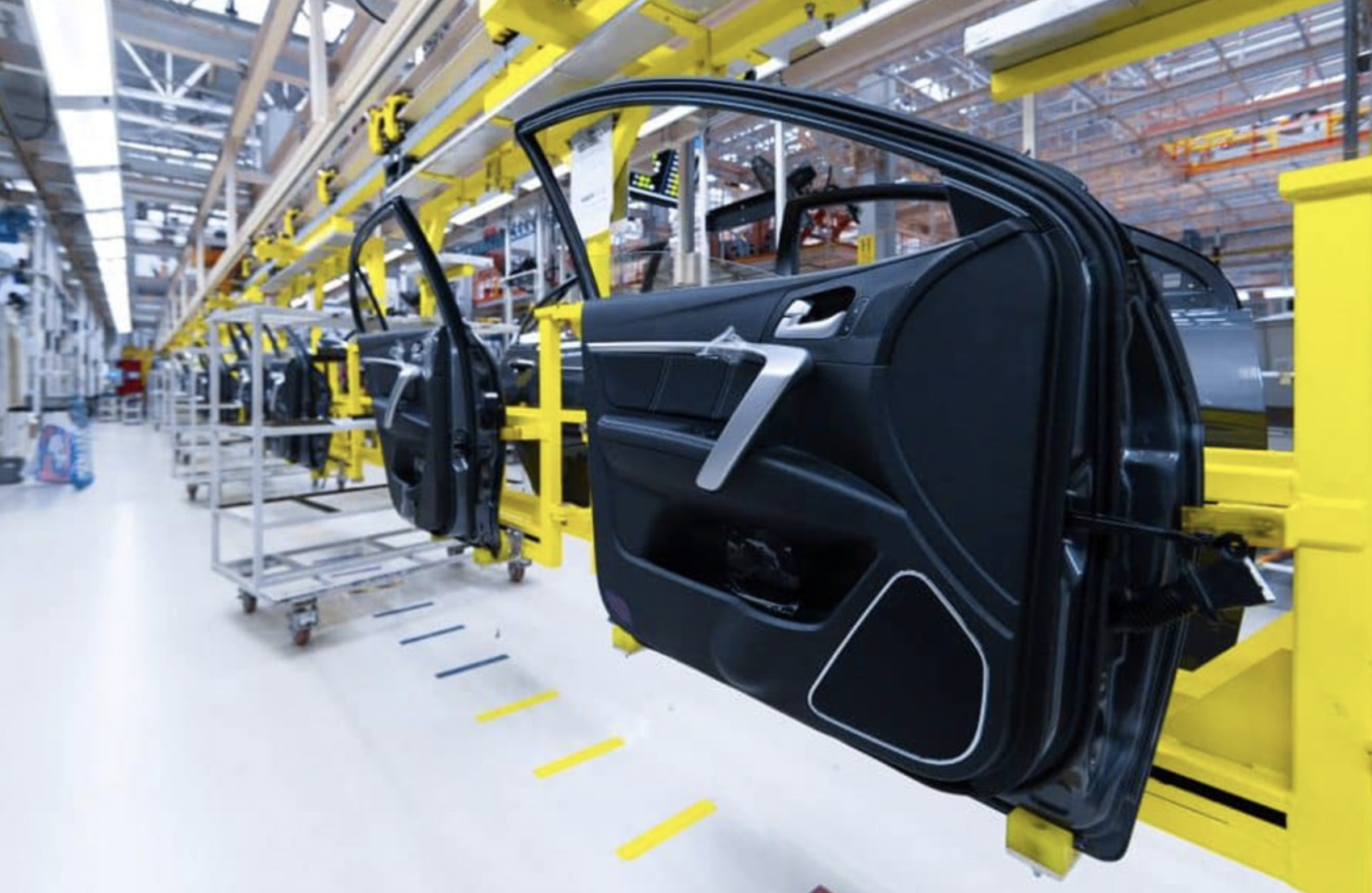 Automotive dual lock application sample